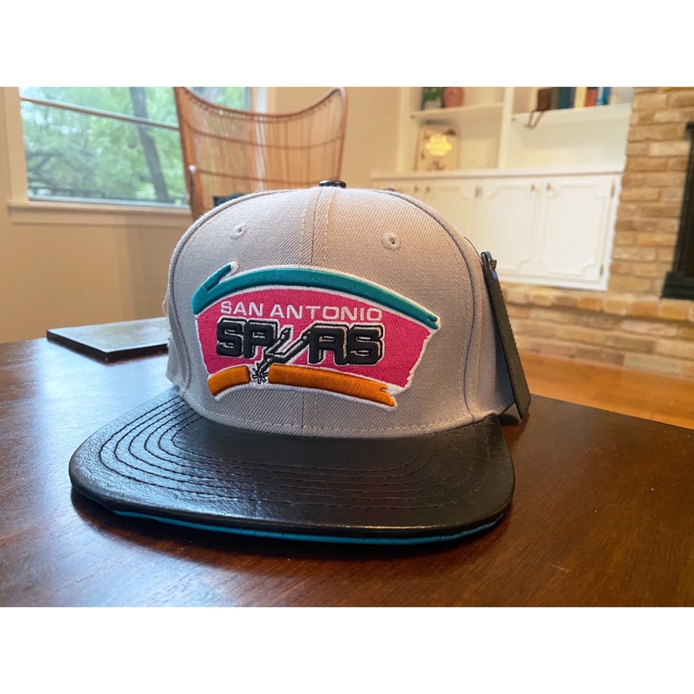 Spurs snap back